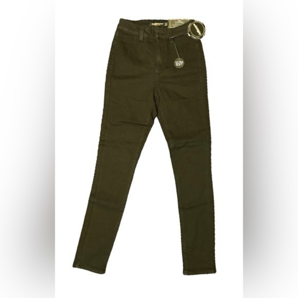 DOLLHOUSE Curvy High Rise Skinny Jeggings